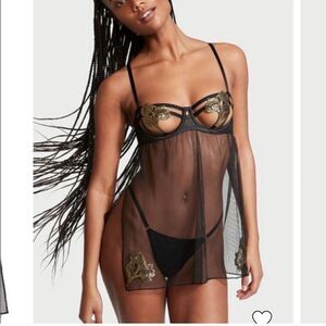 Victoria secret baby doll black and gold lingerie size Large